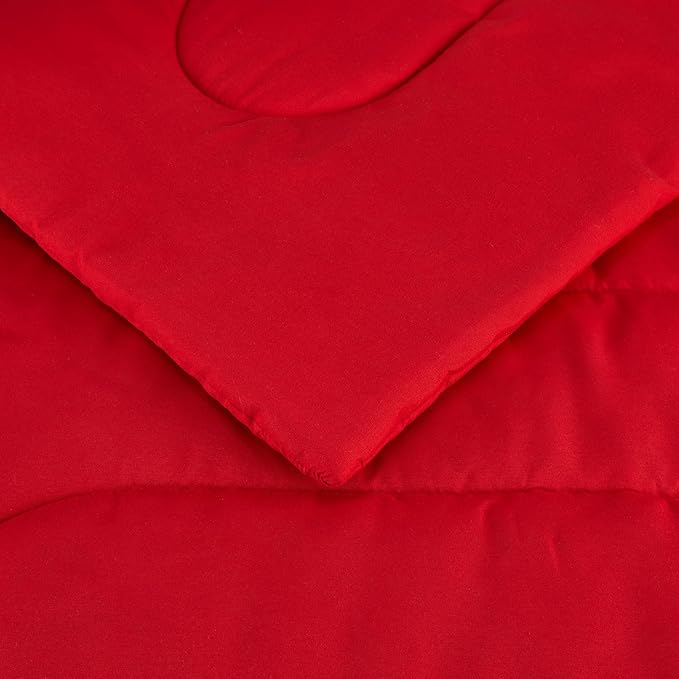 Amazon Basics 3-Piece Soft Microfiber Kids' Comforter and Pillow Sham Set - Image 5