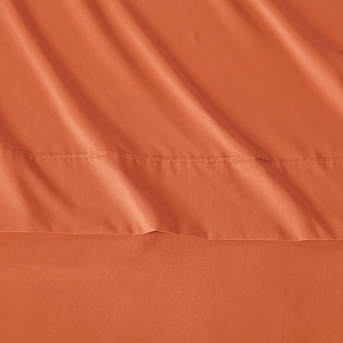 Amazon Basics Lightweight Super Soft Breathable Wrinkle-Free Microfiber 3-Piece - Image 4