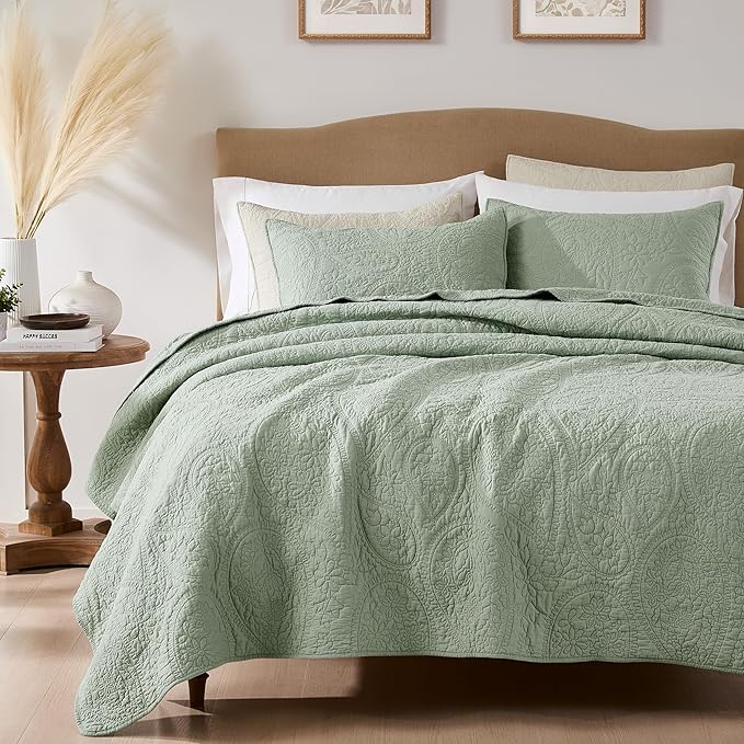 palassio Sage Green Paisley 100% Cotton Quilt California Cal King Size Bedding by PALASSIO