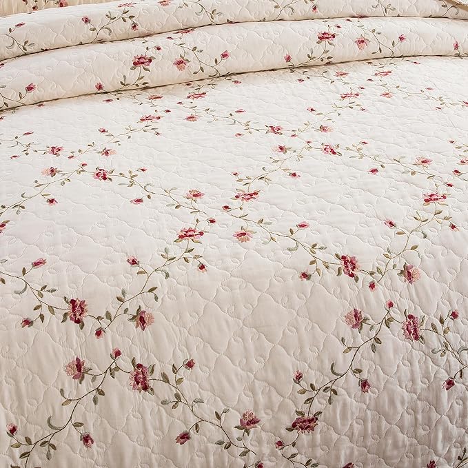 Quilt Set Classical 3D Floral Embroidery Pattern 3-Piece Cotton Reversible - Image 2