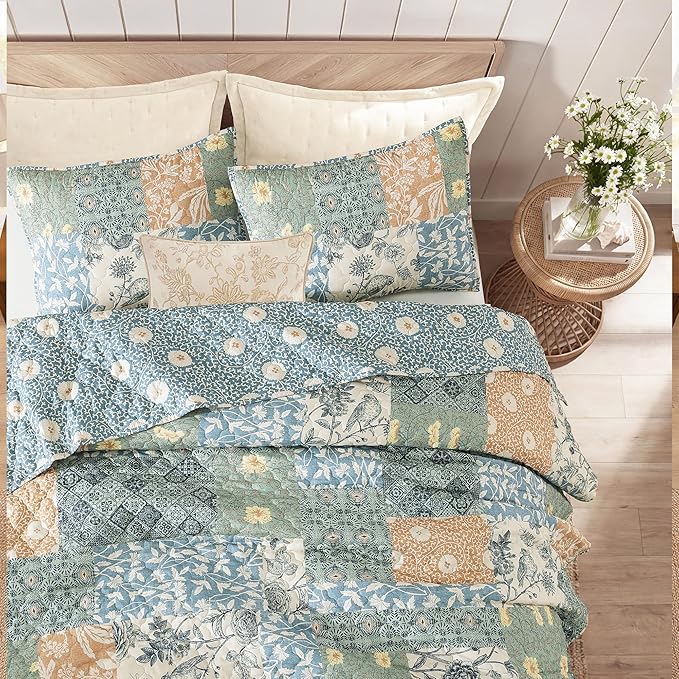 BLOOMHAVEN Quilt Set King Size, Patchwork Green Floral Quilt Sets, Reversible - Image 7