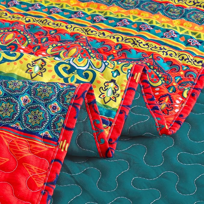 Exclusivo Mezcla 50"x 60" Quilted Throw Blanket- Microfiber Quilt Throw - Image 4