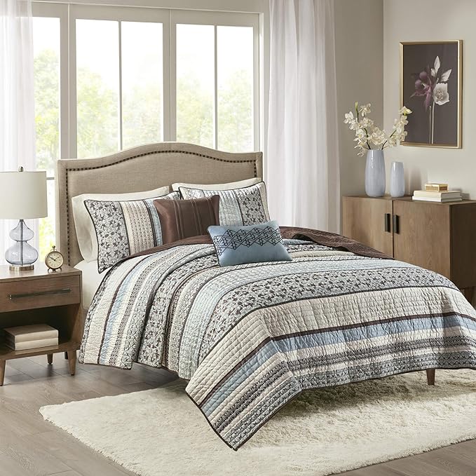 Madison Park Quilt Set Luxurious Jacquard Stripes Design by MADISONPARK