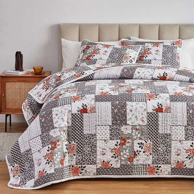 Patchwork Quilt Set King Size, 3 Pieces Grey White Floral Plaid Summer - Image 3