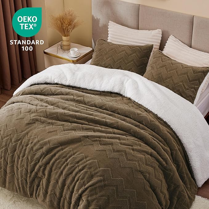 BEDELITE Fluffy Queen Comforter Set - Image 4
