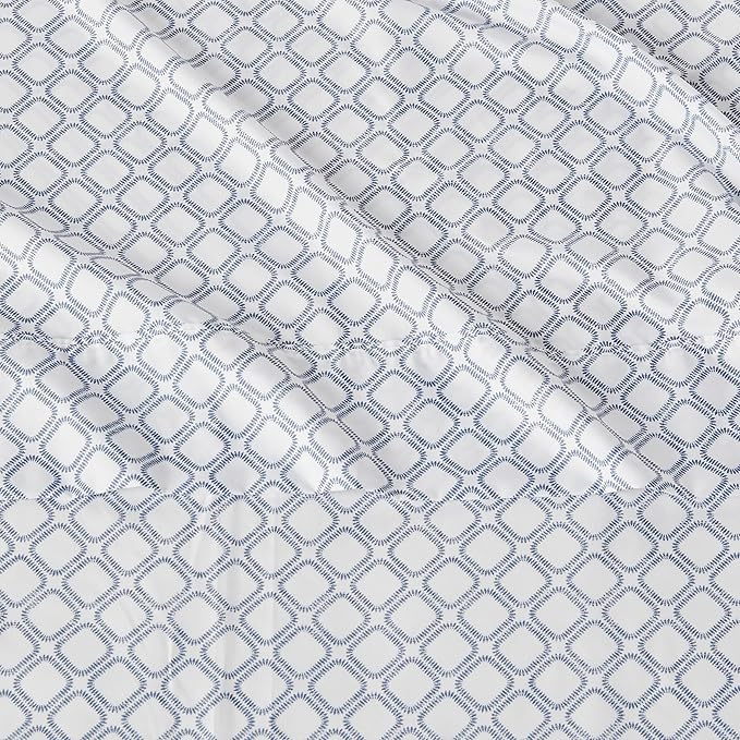 Amazon Basics Lightweight Super Soft Easy Care Wrinkle Free Microfiber 3 Piece - Image 4
