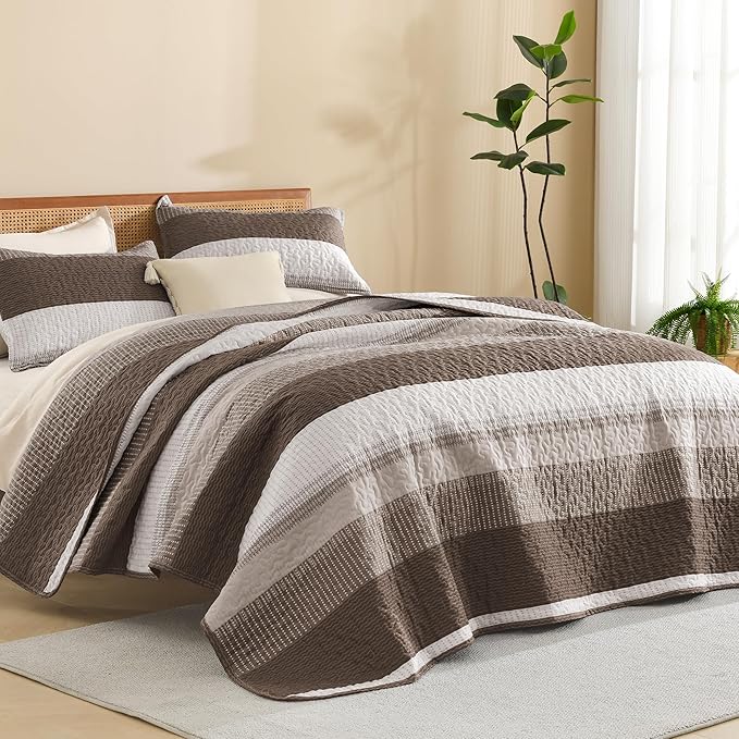Litanika California King Quilt Set Brown by Litanika