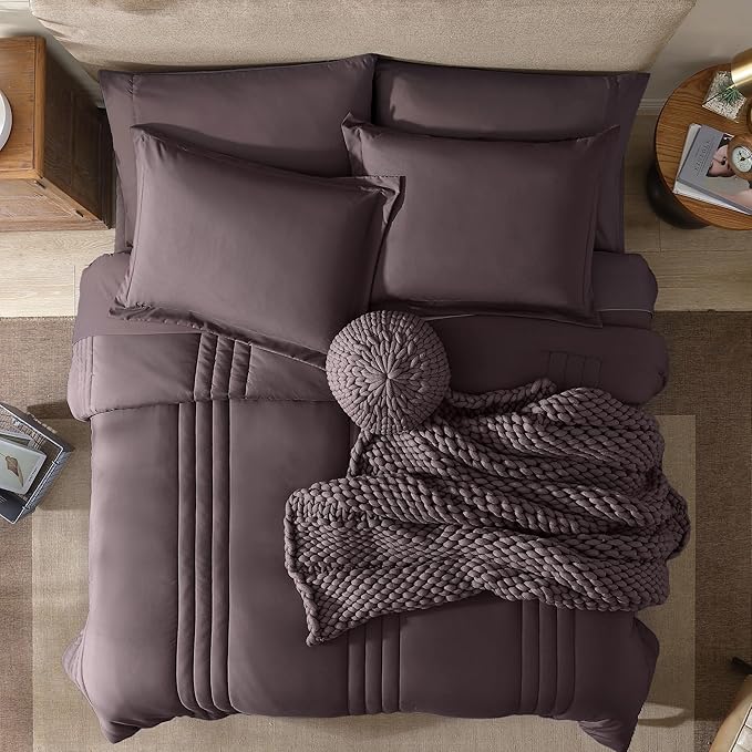 Monbix Queen Comforter Set - Image 5