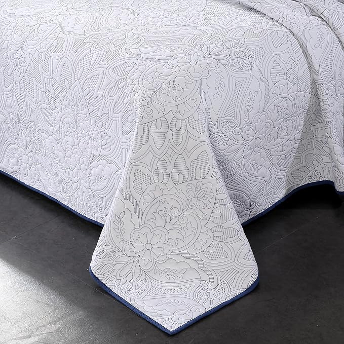 ROOMLIFE Quilt Set King Size 3D Floral Campanula Embroidery Pattern 3-Piece - Image 2