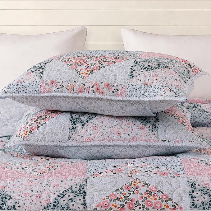 BLOOMHAVEN Quilt Set Twin Size, Patchwork Pink Floral Quilt Sets, Reversible - Image 5