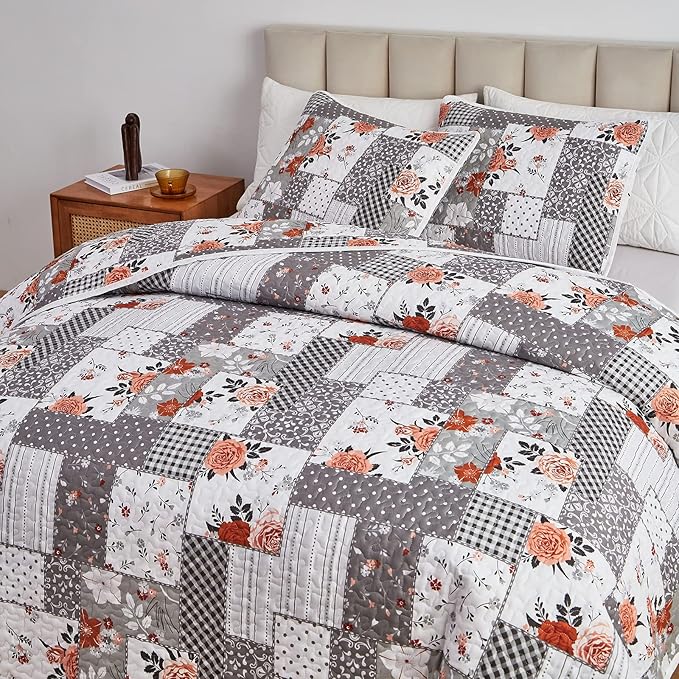 Patchwork Quilt Set King Size, 3 Pieces Grey White Floral Plaid Summer - Image 4