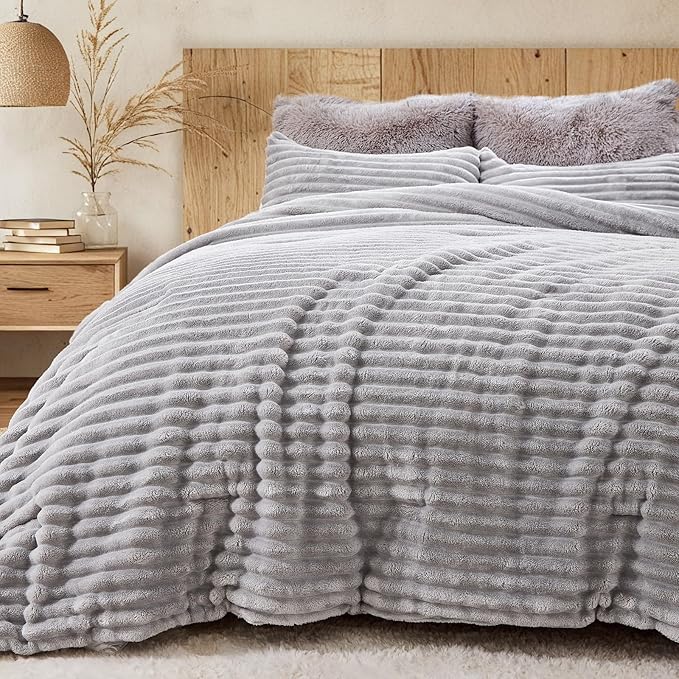 Sasttie Twin/Twin-XL Comforter Set 2 Pieces by SASTTIE
