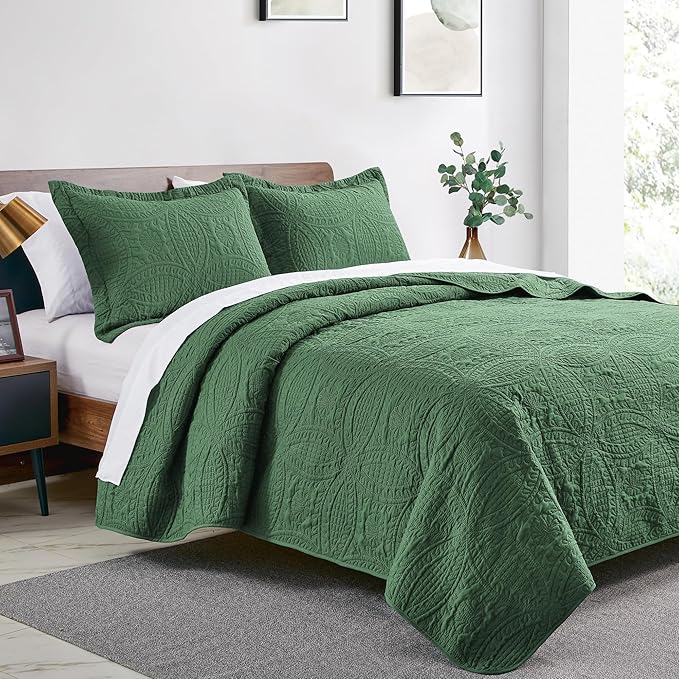 Love's cabin California King Size Quilt Set Olive Green Bedspreads - Image 2