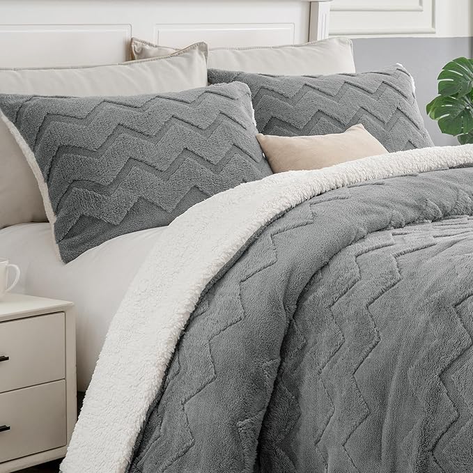 BEDELITE Fluffy California King Size Comforter Set by BEDELITE