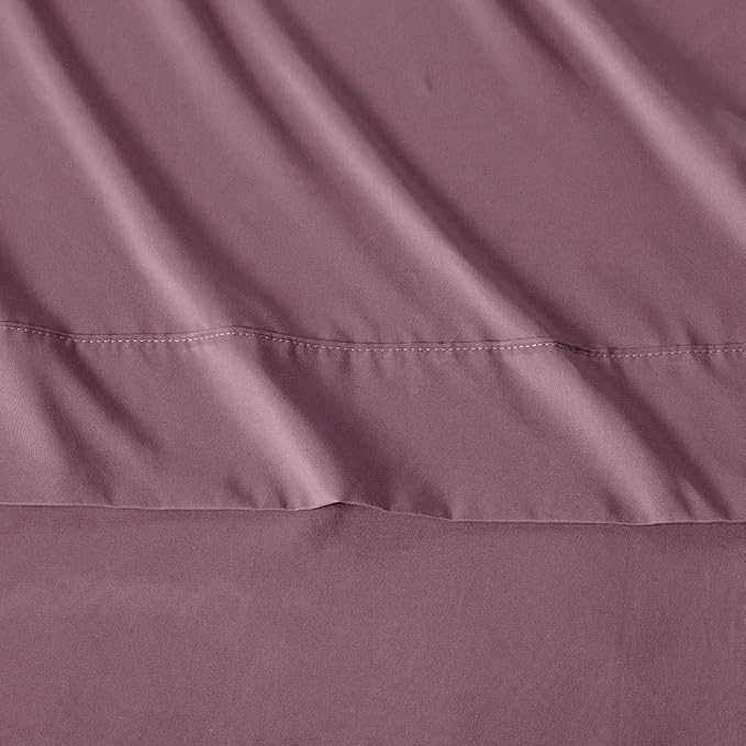 Amazon Basics Lightweight Microfiber 4-Piece Bed Sheet Set - Image 4
