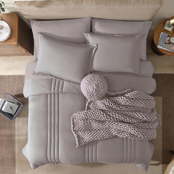 Monbix Queen Comforter Set - Image 5