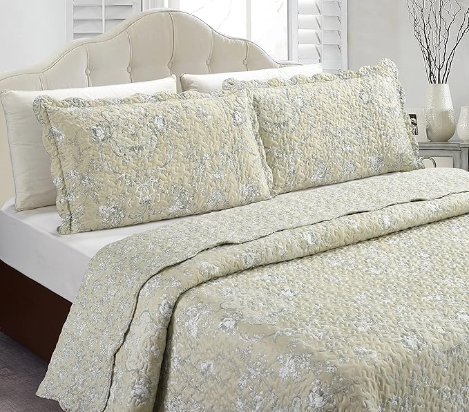 Brilliant Sunshine Classic Grey Floral Toile in Beige Background, 3-Piece Quilt - Image 3