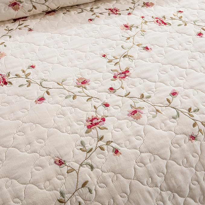 Quilt Set Classical 3D Floral Embroidery Pattern 3-Piece Cotton Reversible - Image 8