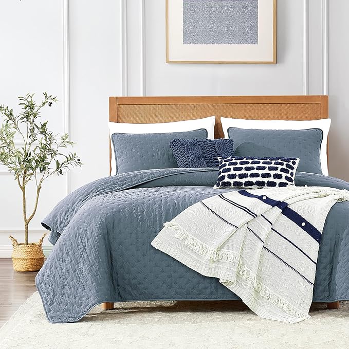 ROARINGWILD Dusty Blue King Size Quilt Bedding Set, Lightweight Soft Bedspread by ROARINGWILD